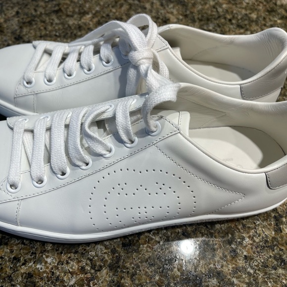 Gucci Women's Ace Interlocking G Sneakers White / Gray Sz 36 - Picture 4 of 8